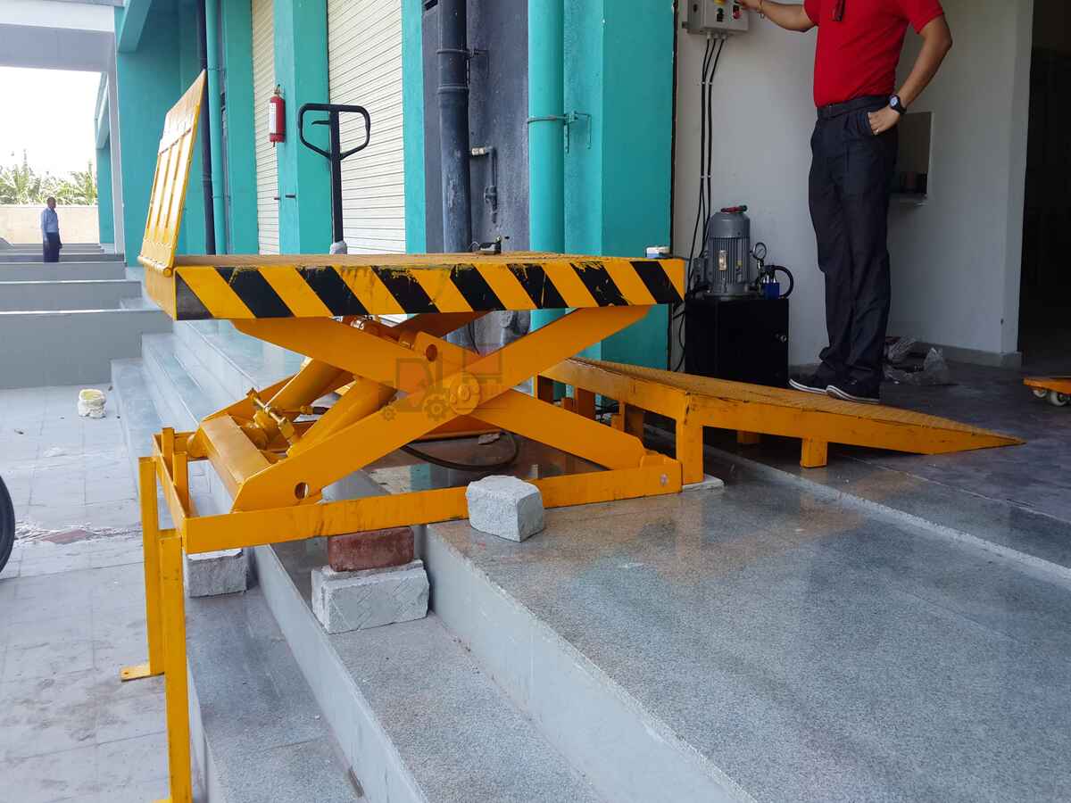 Scissor Lift Table